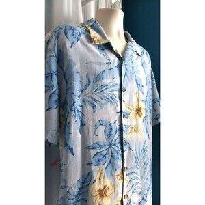 Caribbean 100% Pure Silk Shirt Men's XL Hawaiian Short Sleeve Blue White Island